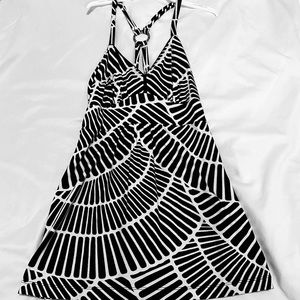 Black and white tank top